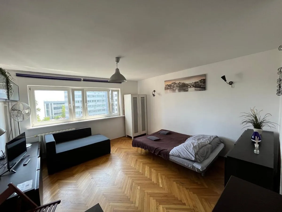 شقة Uroczy Apartament Blisko Centrum وارسو بولندا